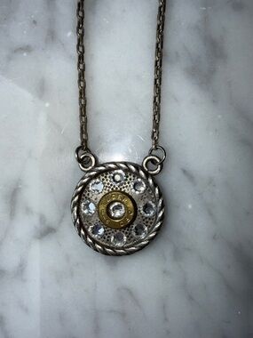 Pretty Hunters necklace